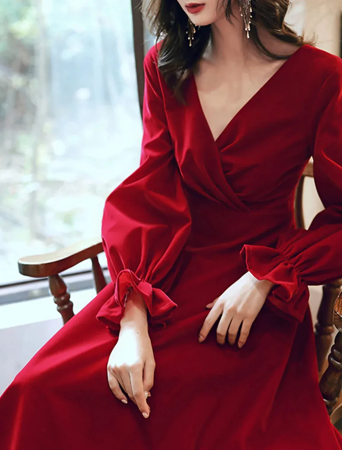 A-Line Minimalist Elegant Engagement Formal Evening Dress V Neck Long Sleeve Floor Length Velvet with Pleats Ruffles Party Dress