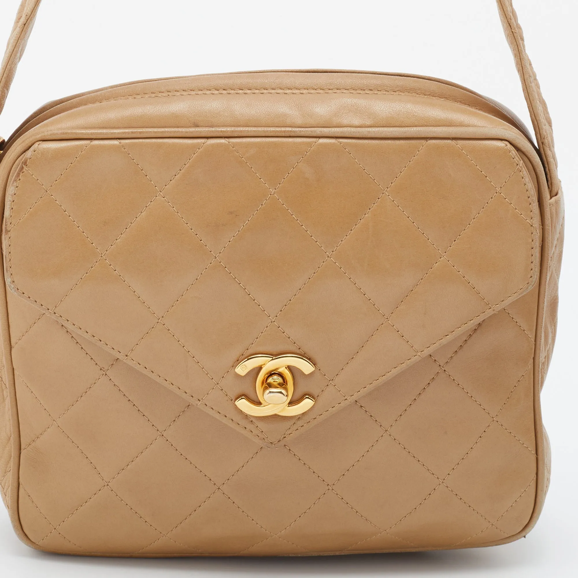 Chanel Beige Quilted Leather Vintage Camera Bag