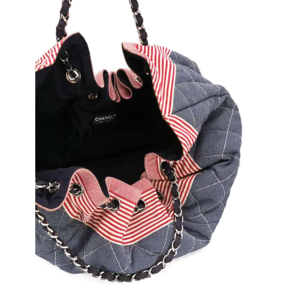 Chanel Vintage Diamond Quilted Drawstring Tote