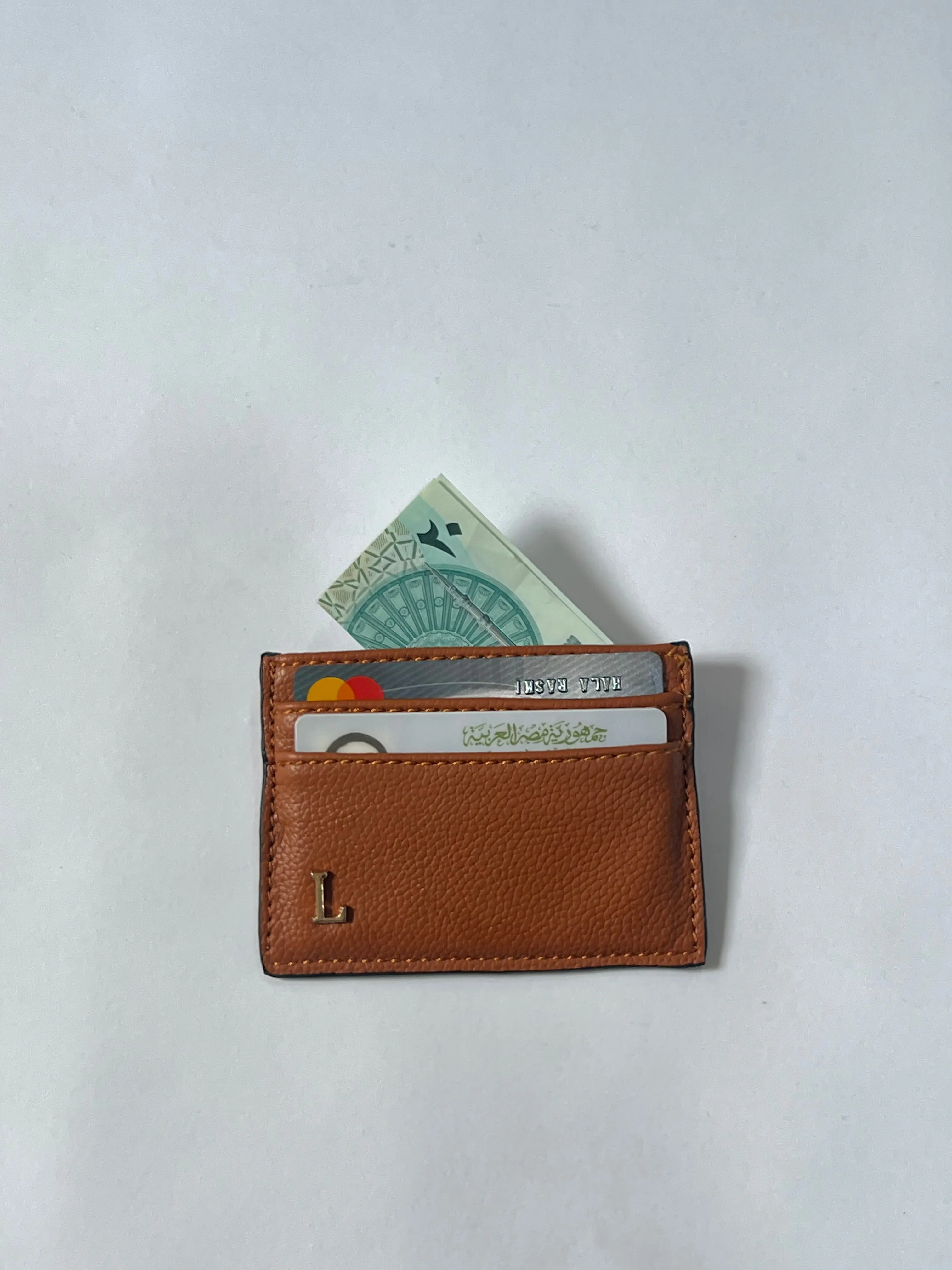 Minimalist Card Holder (Havan)
