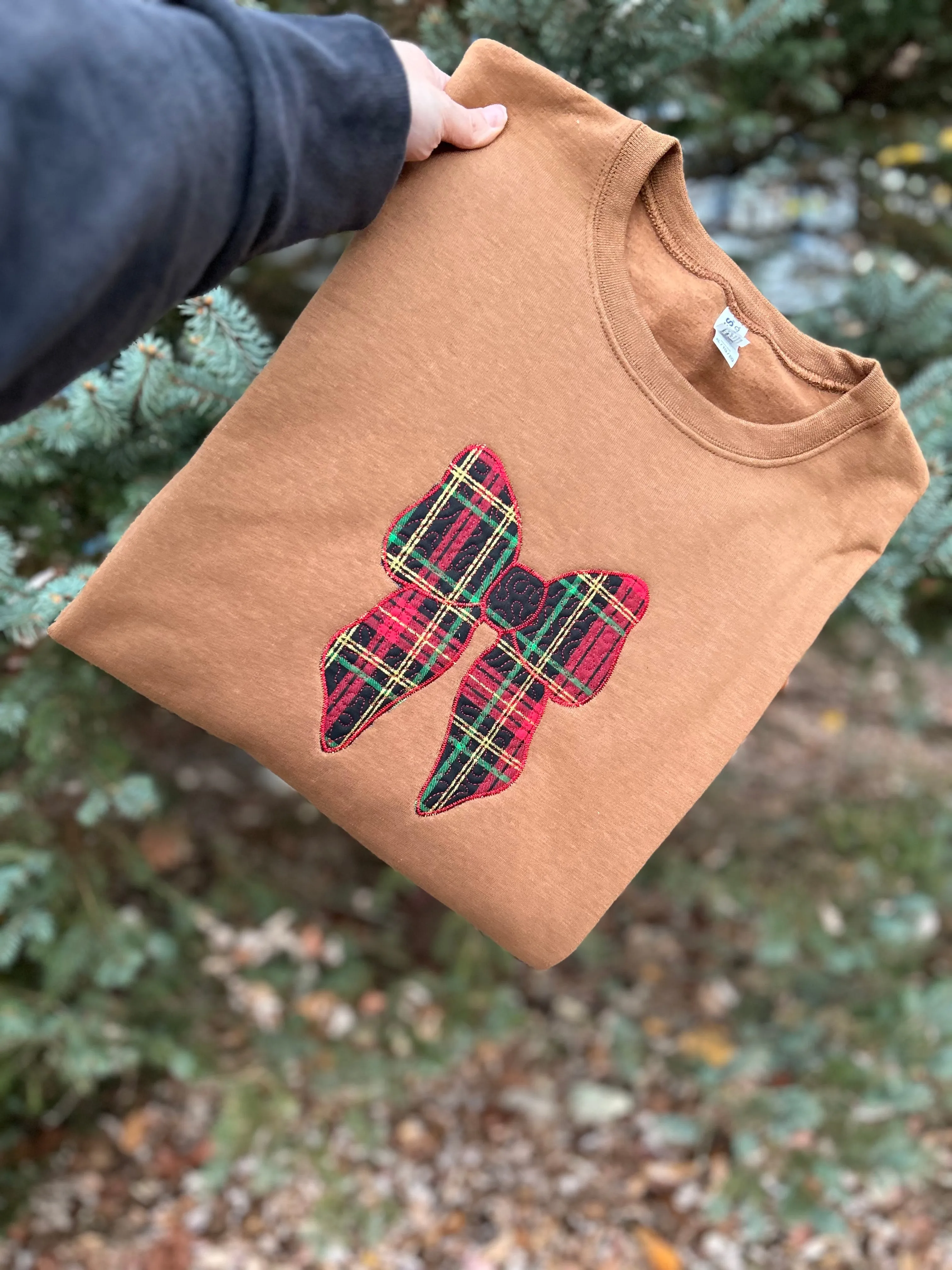 Oversized Bow Holiday Sweatshirt